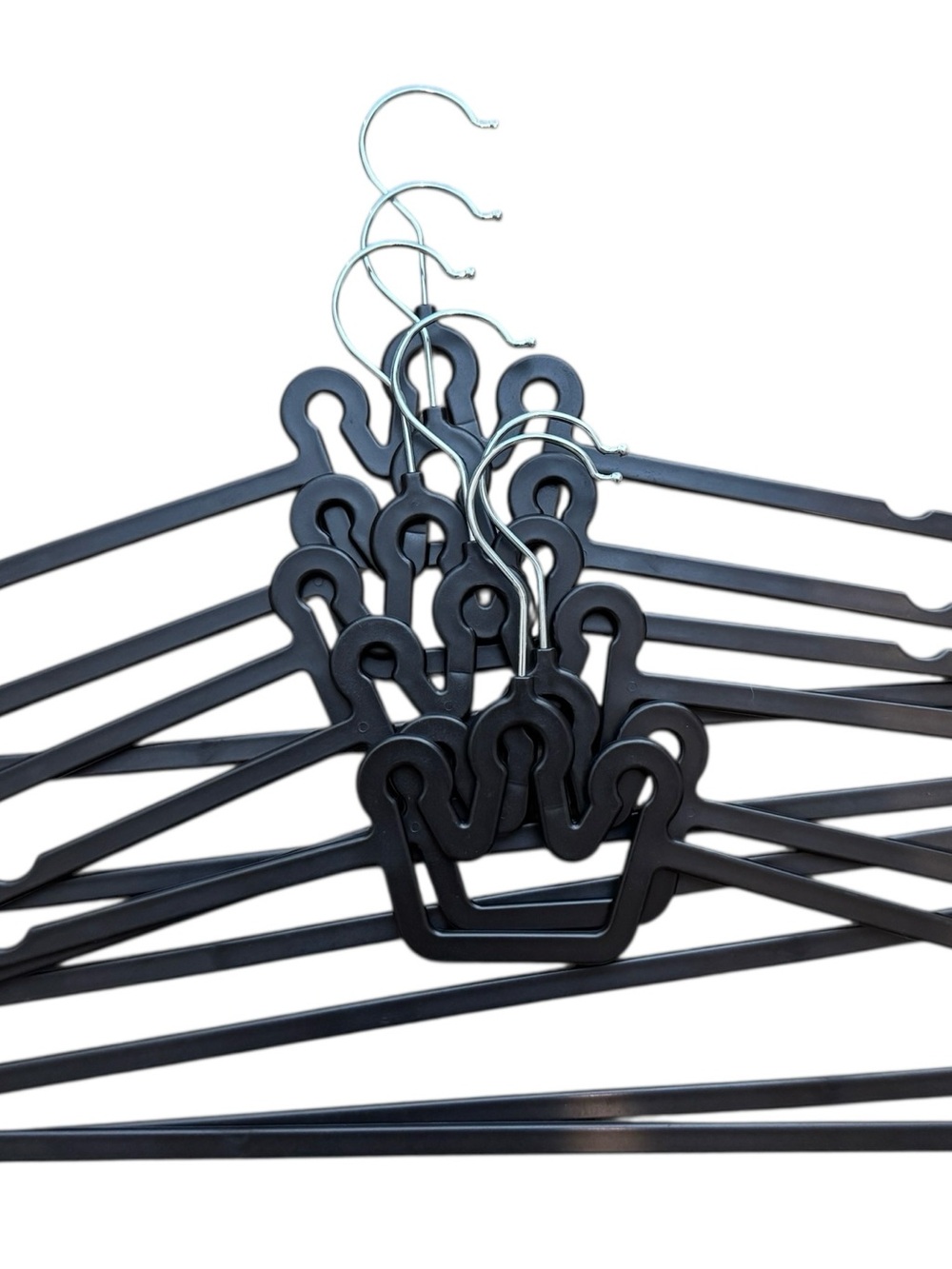 Juicy Couture Black Crown Hangers 6 Pack